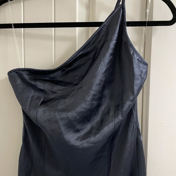 NWT one sleeve navy satin dress - Picture 3 of 4